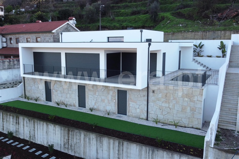 Moradia T3 / Ponte de Lima, Ribeira