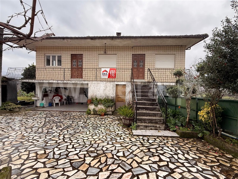 Moradia T3 / Póvoa de Lanhoso, Taíde
