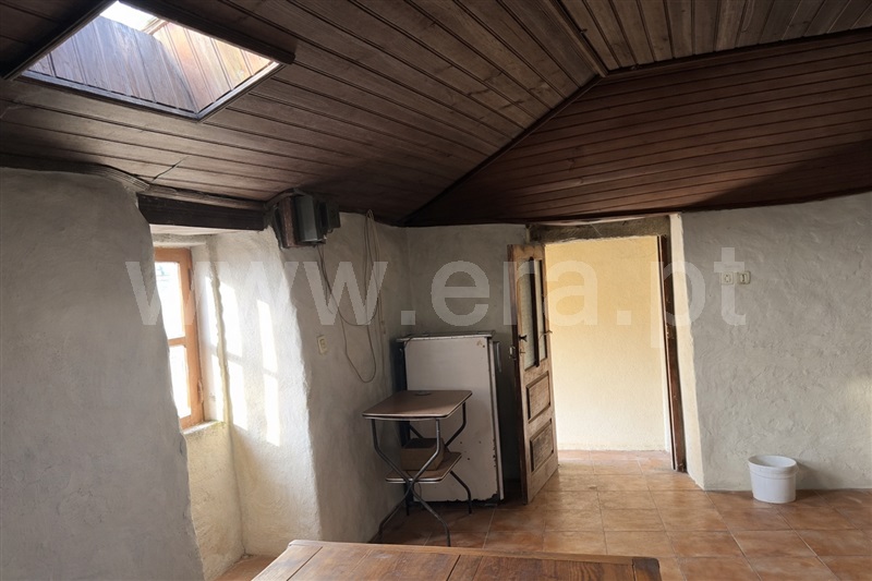 Moradia T3 à venda em São Cipriano, Resende — foto 8