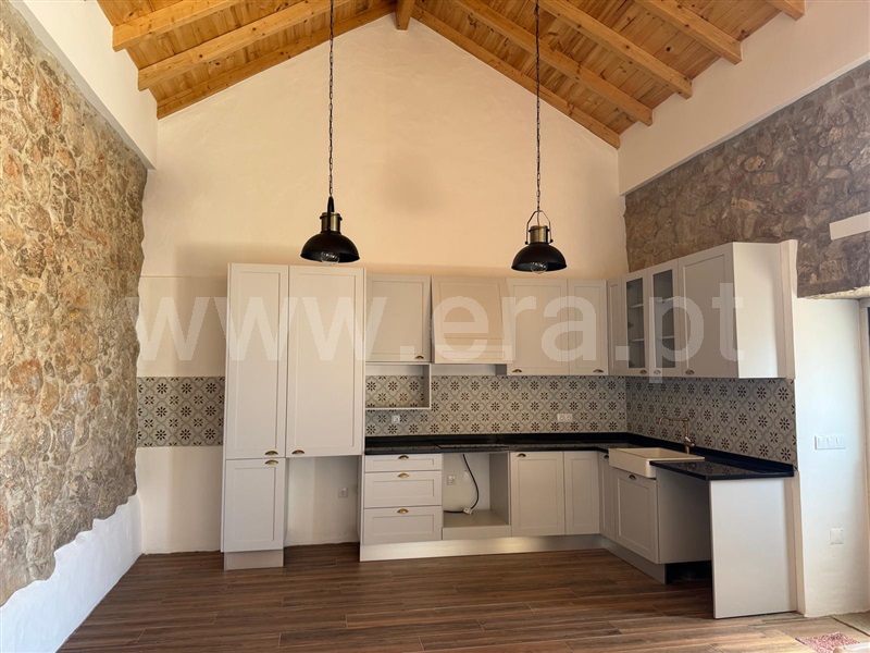 Moradia T3 / Rio Maior, Alcobertas