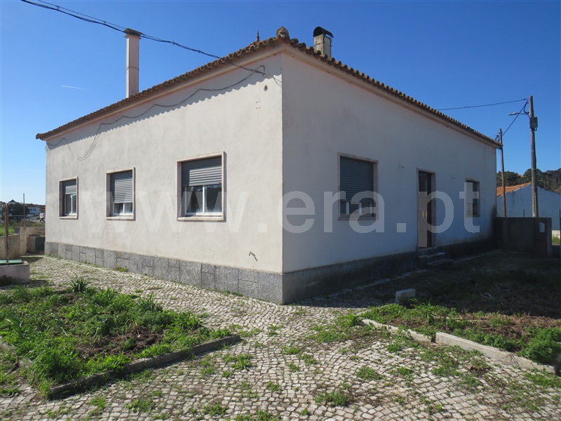Moradia T3 / Rio Maior, S. João da Ribeira