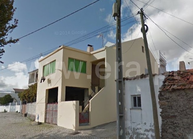 Moradia T3 / Sabugal, Vale de Espinho