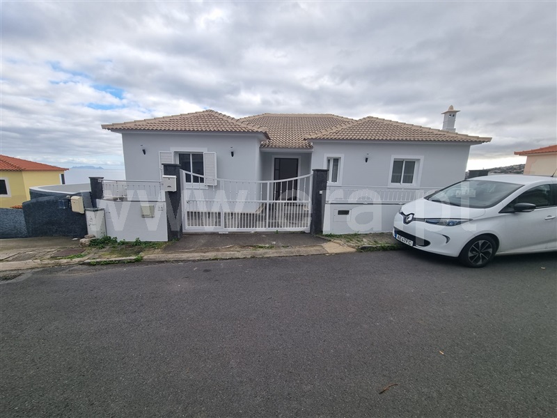 Moradia T3 / Santa Cruz, Santa Cruz