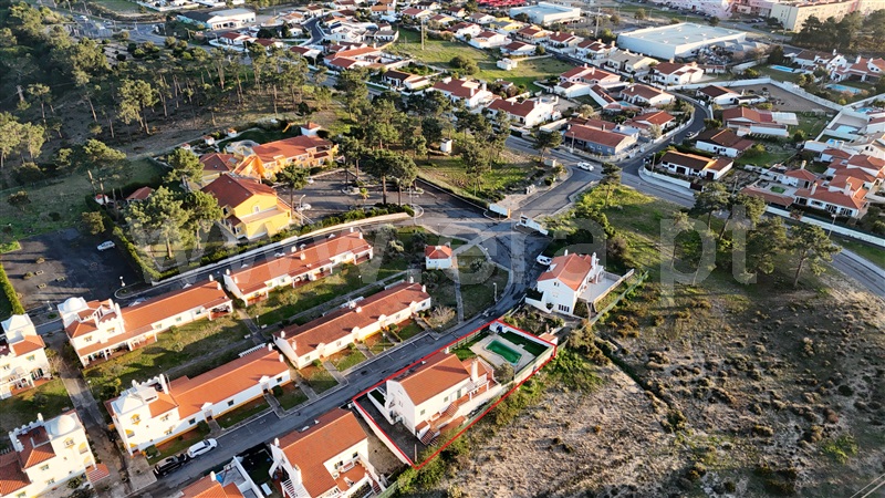 Moradia T3 / Santiago do Cacém, Santo André