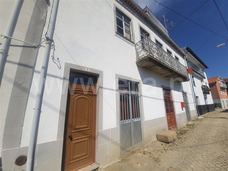 Moradia T3 São João da Pesqueira, Vilarouco e Pereiros - 1119762 - 1