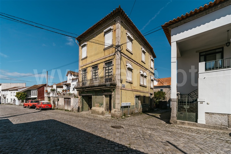 Moradia T3 / Seia, Paranhos