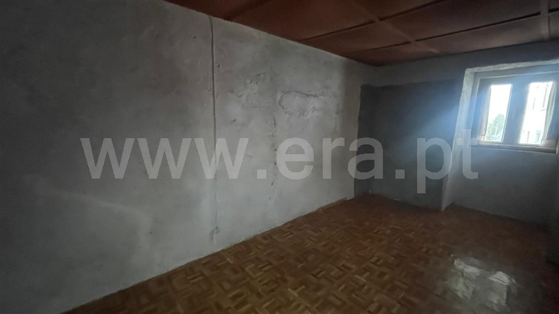 Moradia T3 à venda em Paranhos, Seia — foto 4