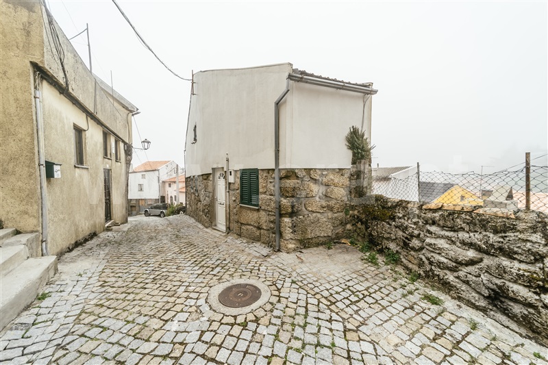 Moradia T3 Seia, Sabugueiro - 1285700 - 1