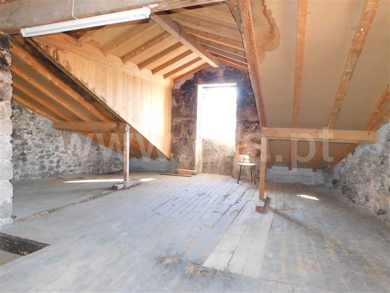 Moradia T2 Seia, Santa Marinha e São Martinho - 1282148 - 10
