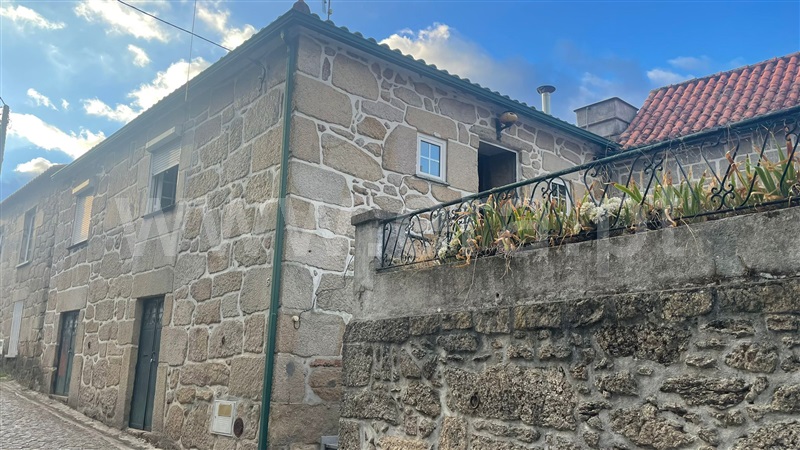 Moradia T3 Seia, Santa Marinha e São Martinho - 1512744 - 8
