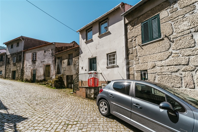 Moradia T3 Seia, Valezim - 1299415 - 1