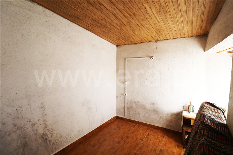Moradia T3 Sertã, Cernache do Bonjardim, Nesperal e Palhais - 1268820 - 9