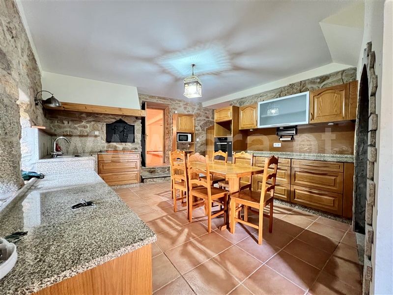Moradia T4 com Piscina Tarouca, Gouviães e Ucanha - 1478530 - 5