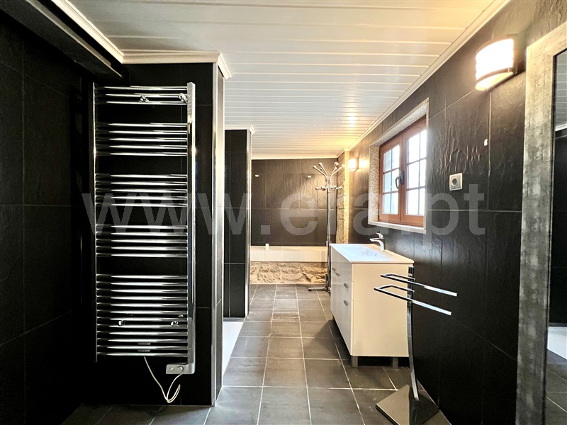 Moradia T4 com Piscina Tarouca, Gouviães e Ucanha - 1478530 - 7