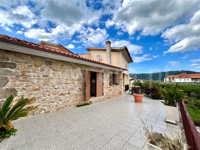 Moradia T4 com Piscina Tarouca, Gouviães e Ucanha - 1478530 - 17