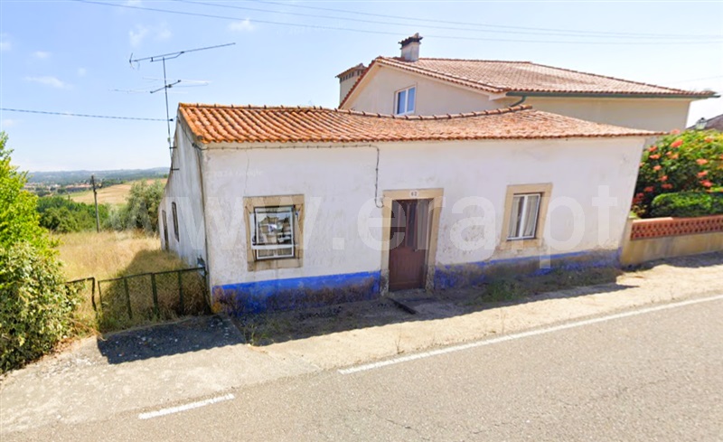 Moradia T3 / Tomar, Asseiceira