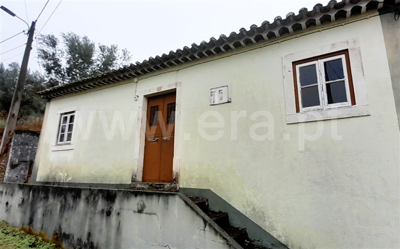 Moradia T3 / Tomar, Casais e Alviobeira