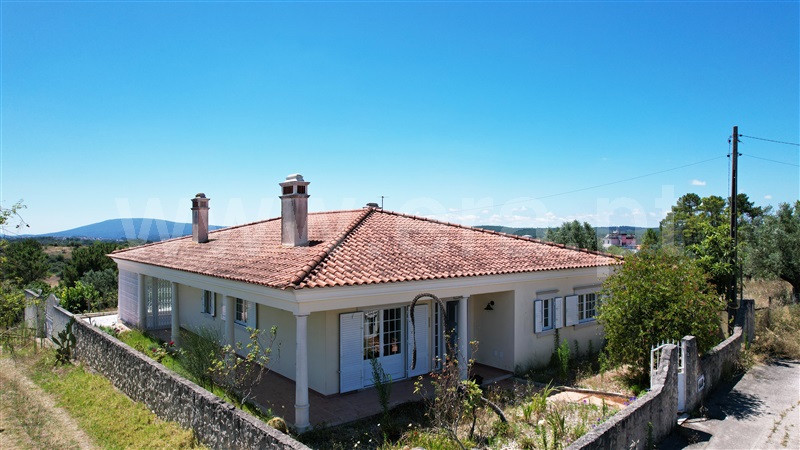 Moradia T3 / Tomar, Madalena e Beselga