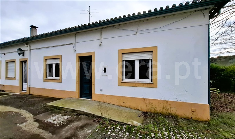 Moradia T3 / Tomar, Madalena e Beselga