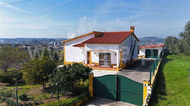 Moradia T3 / Tomar, São Pedro de Tomar