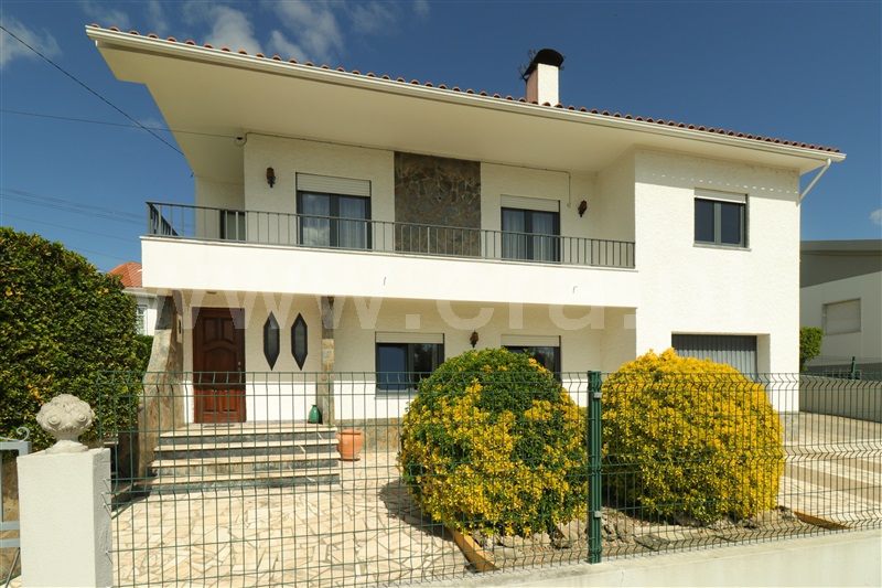 Moradia T3 / Tomar, Tomar (São João Baptista) e Santa Maria dos Olivais