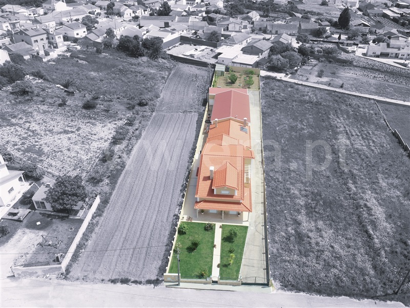 Moradia T3 com Terreno Torres Vedras, Cabeça Gorda - 1404198 - 32