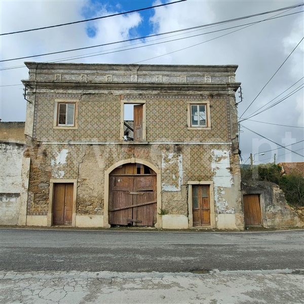 Moradia T3 / Torres Vedras, Dois Portos e Runa