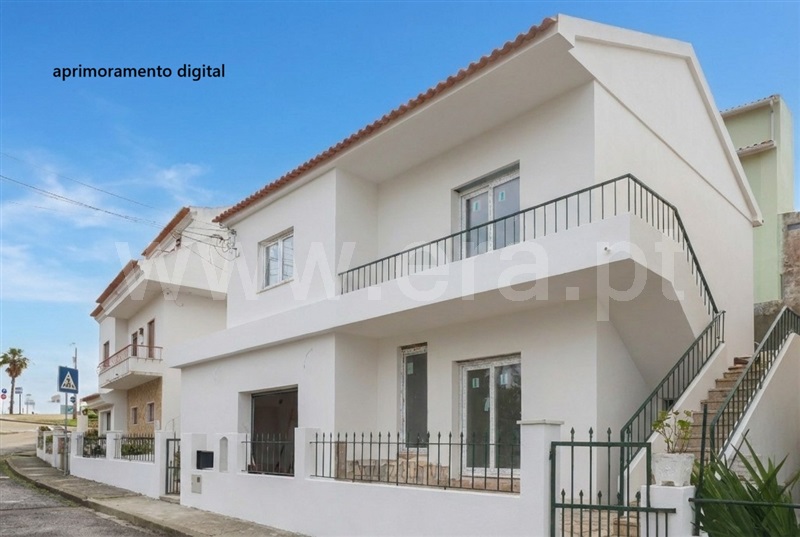 Moradia T3 / Torres Vedras, Santa Maria, São Pedro e Matacães