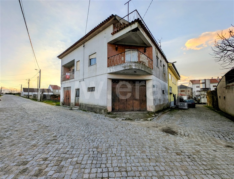 Moradia T3 / Trancoso, Vila Franca das Naves