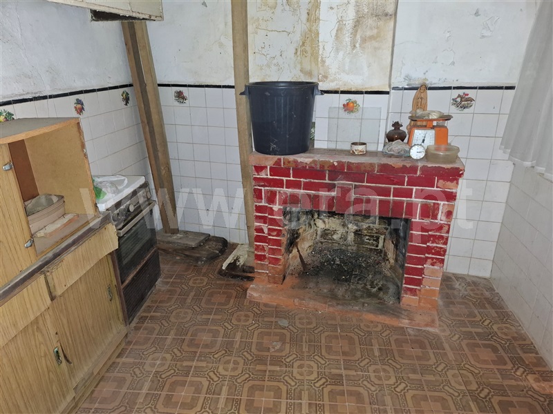 Moradia T3 à venda em São Pedro de Castelões, Vale de Cambra — foto 7