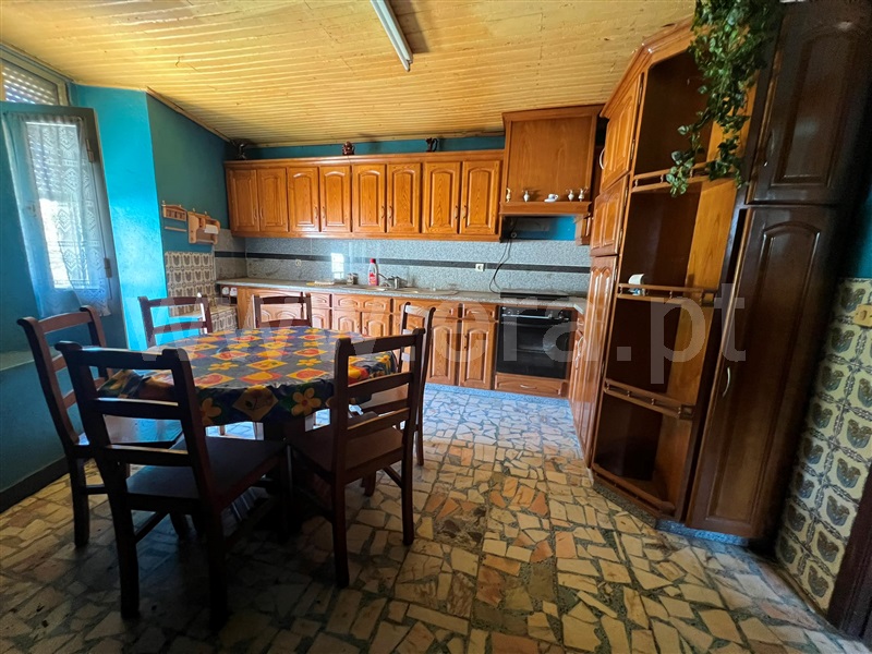 Moradia T3 em Padrela e Tazem, €89.000