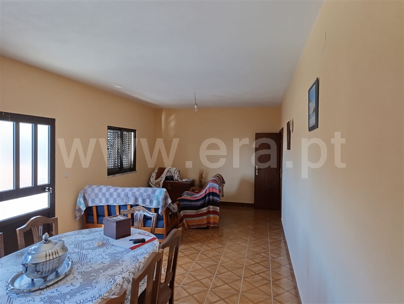 Moradia T3 Valpaços, Santiago da Ribeira de Alhariz - 1444118 - 2