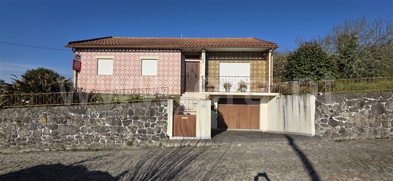 Moradia T3 / Vila do Conde, Arcos