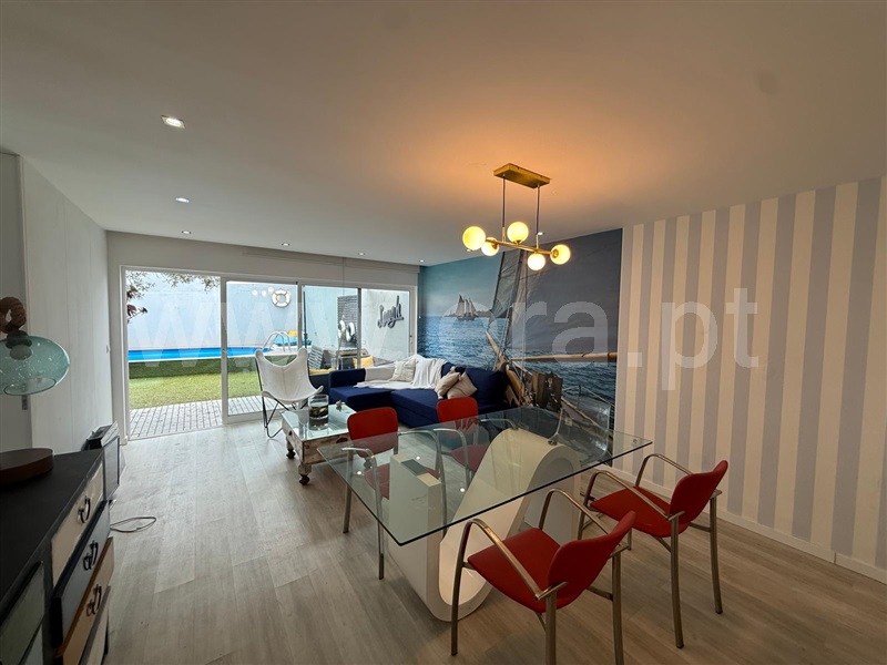 Moradia T3 / Vila do Conde, Árvore