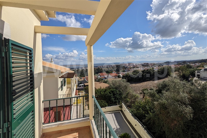 Moradia T3 à venda em Alverca do Ribatejo e Sobralinho, Vila Franca de Xira — foto 8