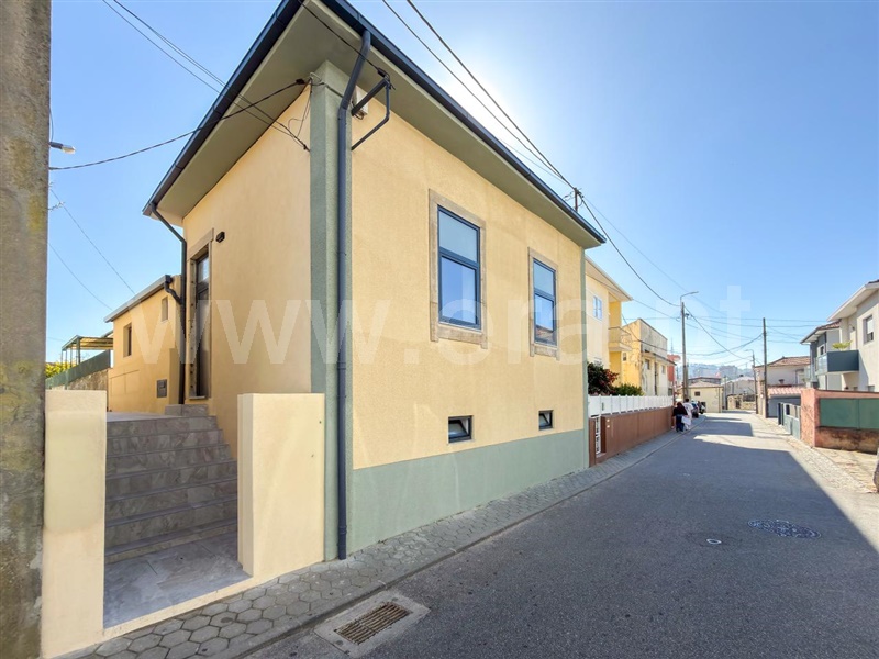 Moradia T3 / Vila Nova de Gaia, Oliveira do Douro