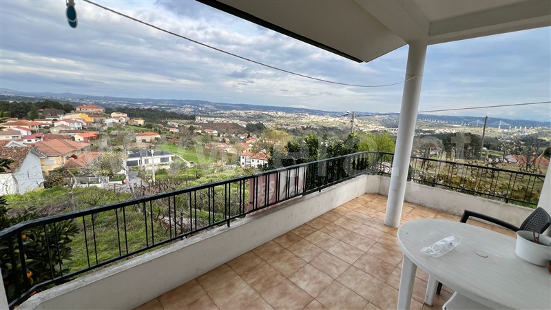 Moradia T3 à venda em Vila Marim, Vila Real — foto 4