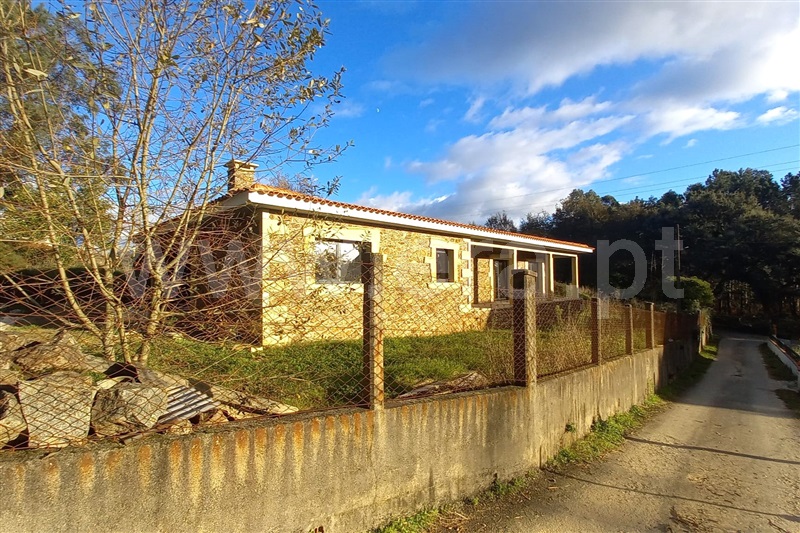 Moradia Isolada T3 Vila Verde, Carreiras (São Miguel) e Carreiras (Santiago) - 1457953 - 2