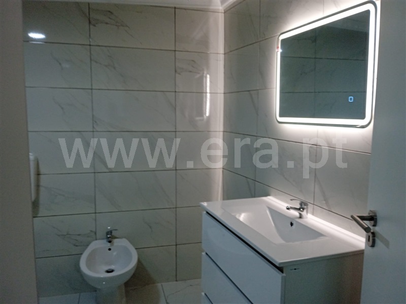 Moradia T3 à venda em Ribafeita, Viseu — foto 3