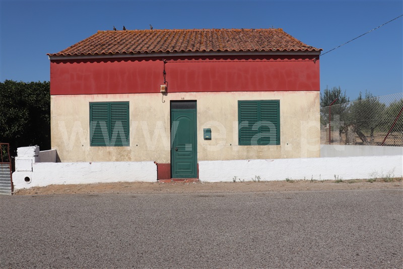 Moradia T4 / Abrantes, Barrada