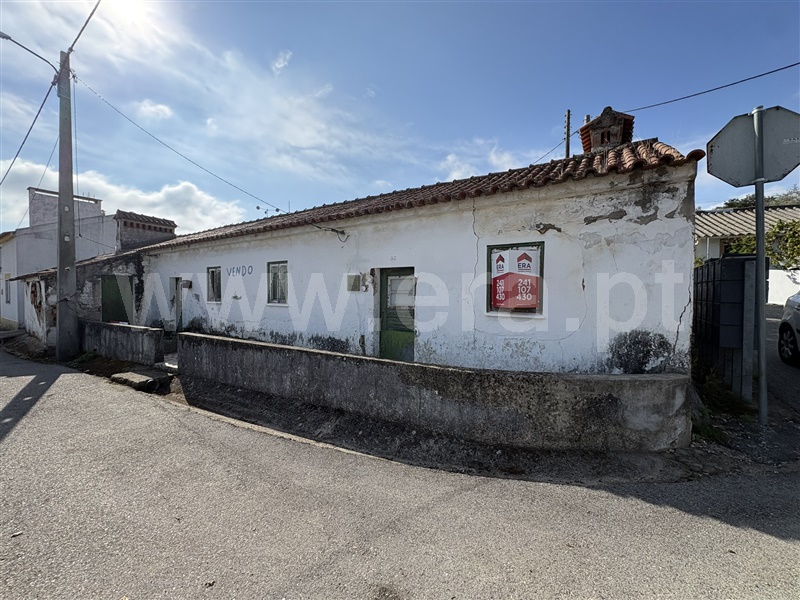 Moradia T4 à venda em Brunheirinho, Abrantes — foto 3