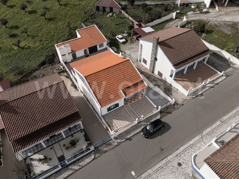 Moradia T4 / Alandroal, Santiago Maior
