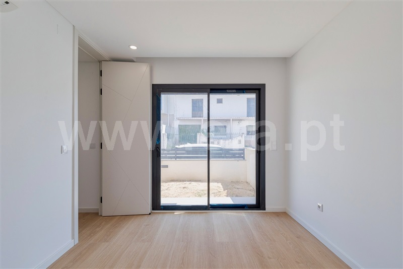 Moradia T4 à venda em Charneca da Caparica, Almada — foto 9
