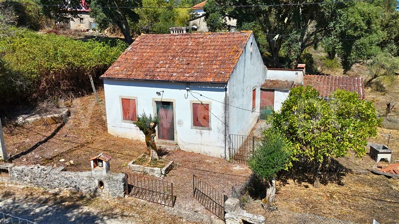 Moradia T4 / Alvaiázere, Pussos São Pedro