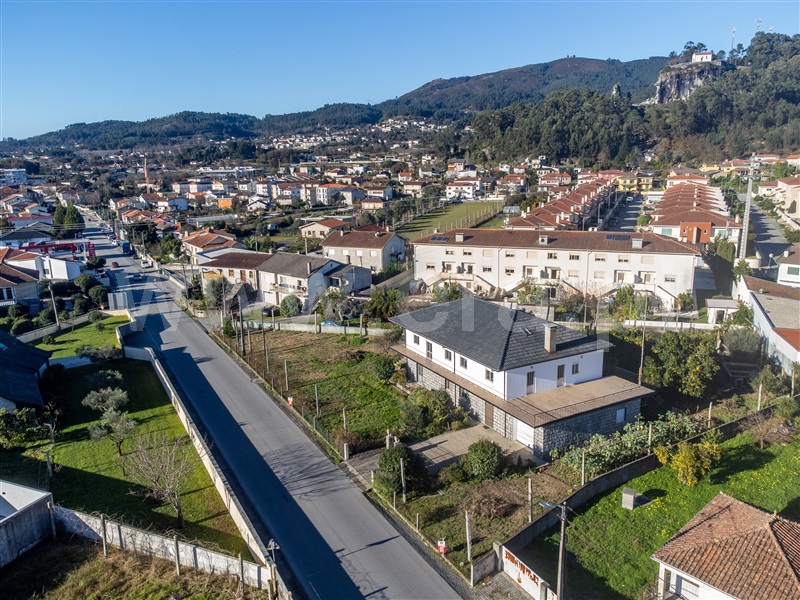 Moradia T4 Amares, Amares e Figueiredo - 1363935 - 2