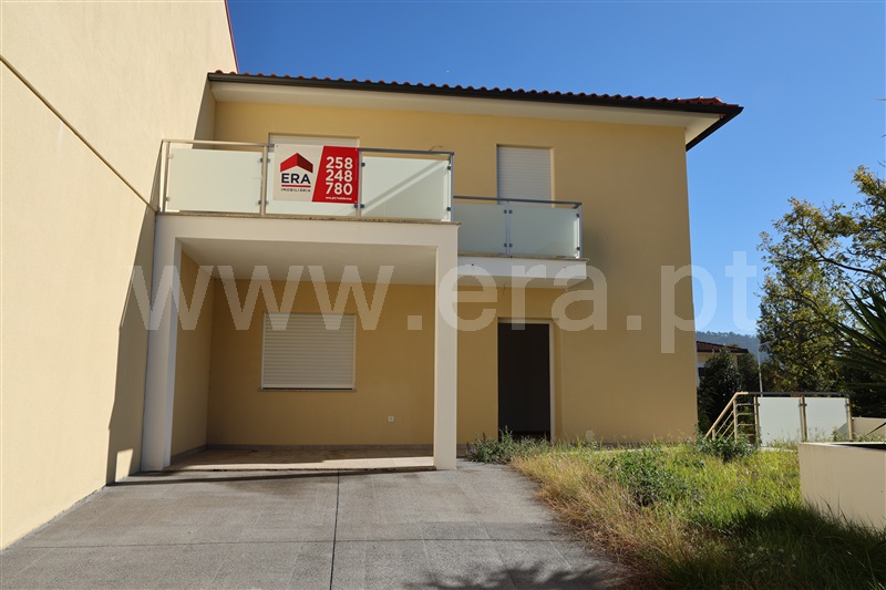 Moradia T4 / Arcos de Valdevez, Arcos de Valdevez (Salvador), Vila Fonche e Parada