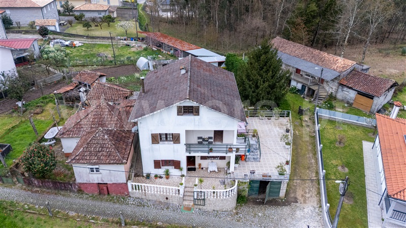 Moradia T4 / Arcos de Valdevez, Couto