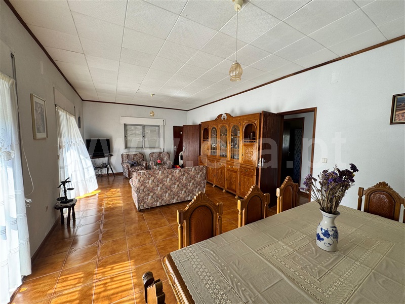 Moradia T4 à venda em Fontelo, Armamar — foto 4