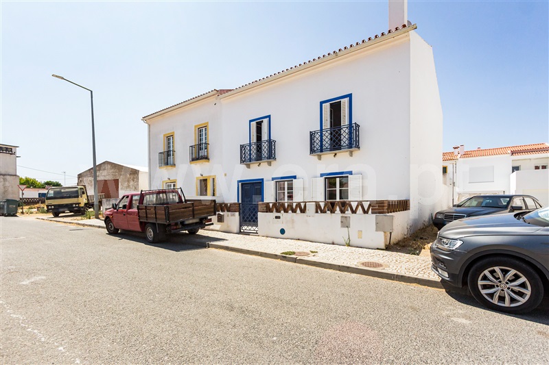 Moradia T4 / Arraiolos, Igrejinha