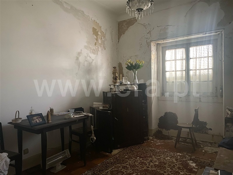 Moradia T4 com Quintal Bombarral, Vale Covo - 1395971 - 1